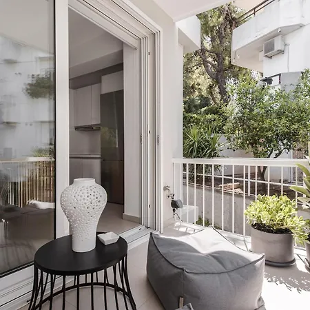 Bliss Living Apartment Vouliagmeni Exterior photo