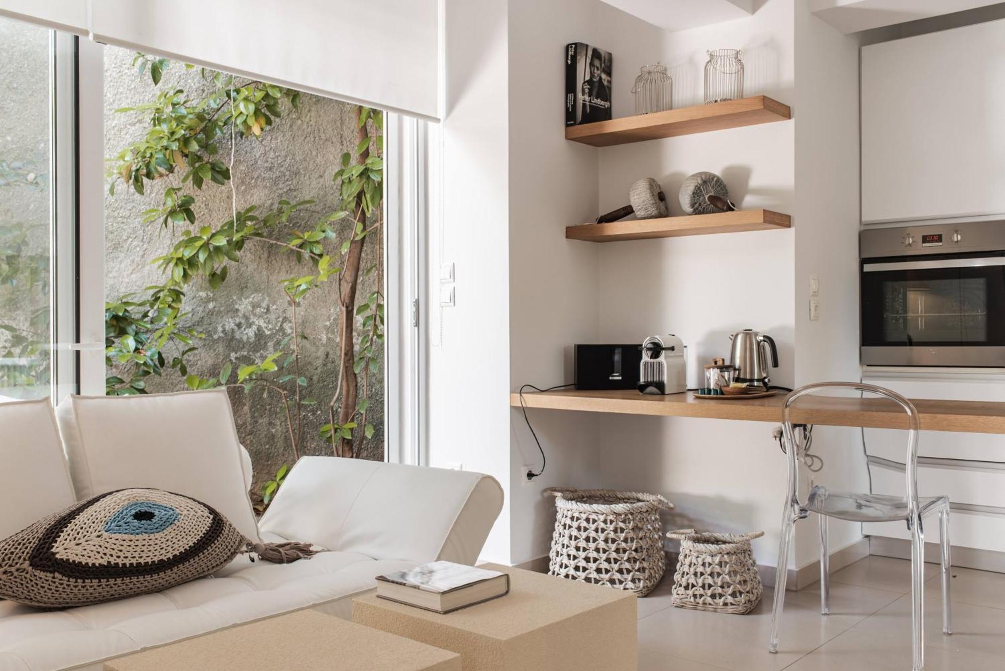 Bliss Living Apartment *